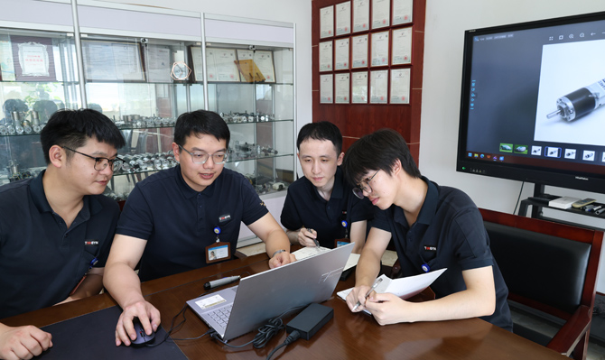 Visi Kami, Misi Kami
   